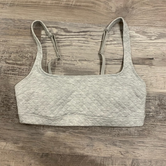 Gilly Hicks Quilted Bra - Picture 2 of 3